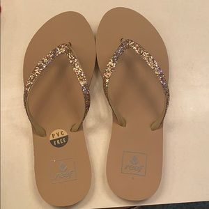 Reef flip flops size 6